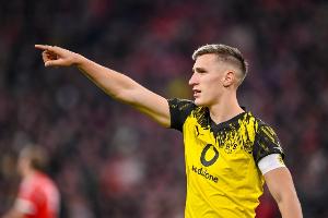 施洛特贝克：希望接下来几周能更多进球 我们走在正确的道路上