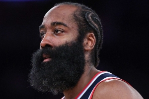 静雨:骑士争冠需引进卧龙凤雏级的谋士 哈登+米切尔堪称天作之合 静雨:骑士争冠需引进卧龙凤雏级的谋士 哈登+米切尔堪称天作之合