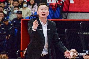 记者:青岛顶过人员荒最困难时期 再战广州全队需打起12分精神