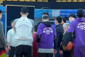 年前联赛收官战开赛在即！19:35，北控男篮客战宁波