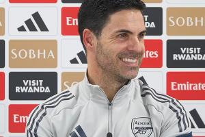 斯科尔斯批评?塔帅回应:我听到的相反,欧洲足坛都说我们队最棒 斯科尔斯批评?塔帅回应:我听到的相反,欧洲足坛都说我们队最棒