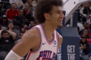 越战越勇！巴洛打2+1后三分还有 已砍26分创个人生涯新高