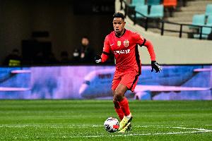 朱艺：茹萨、亚历斯祖无法为蓉城踢亚冠，杨帅无法为申花踢亚冠