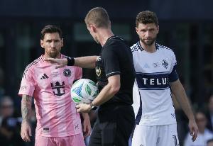 穆勒：C罗在场上肢体语言值得商榷 他是纯粹的射手而梅西无所不能